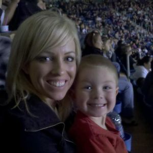 Meet your Posher, Kelley